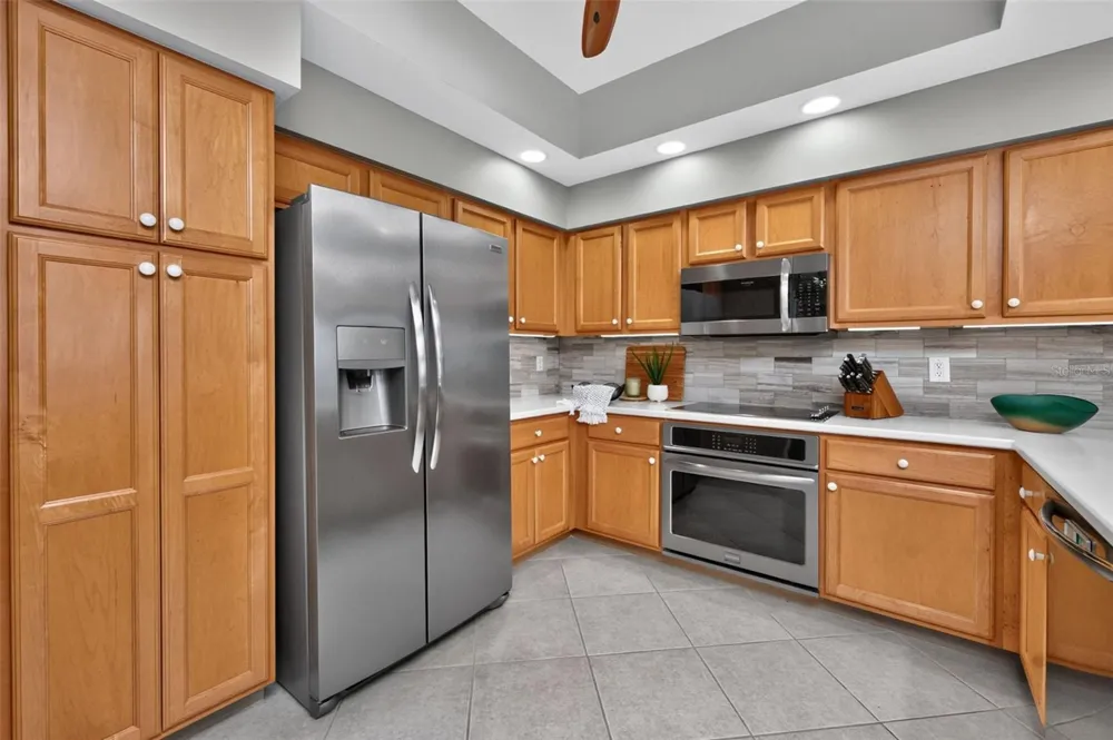 3313 SUNSET KEY CIR #402 Punta Gorda, FL 33955