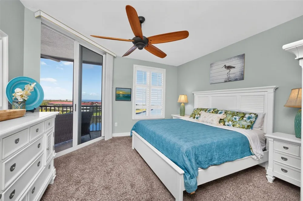 3313 SUNSET KEY CIR #402 Punta Gorda, FL 33955