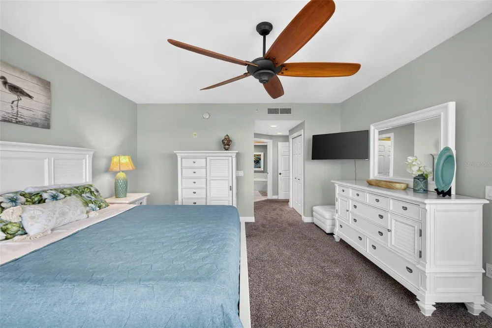 3313 SUNSET KEY CIR #402 Punta Gorda, FL 33955
