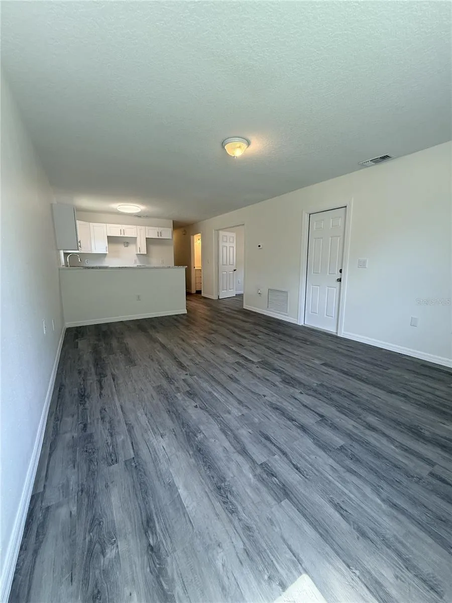 1013 6TH STREET E Bradenton, FL 34208