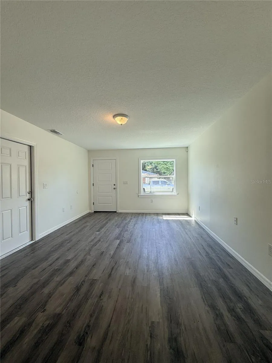 1013 6TH STREET E Bradenton, FL 34208