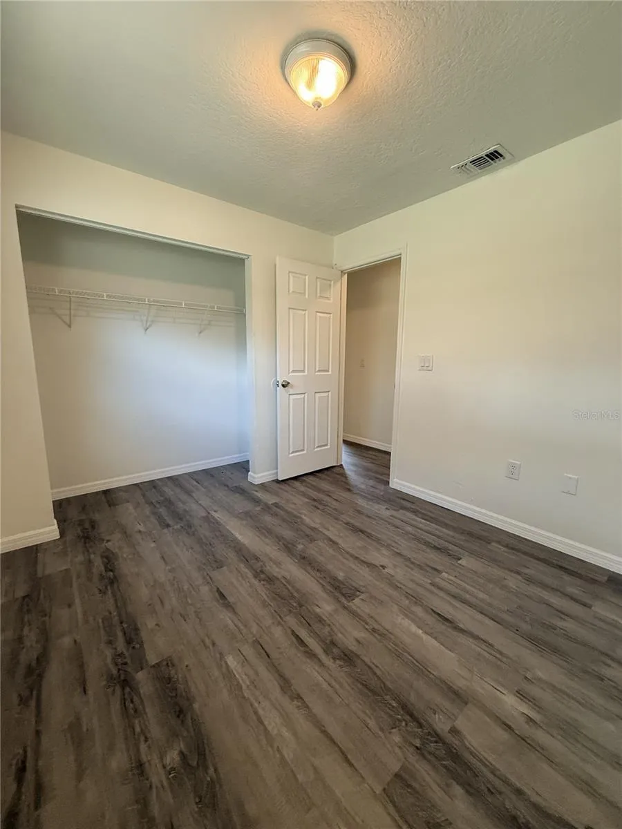 1013 6TH STREET E Bradenton, FL 34208