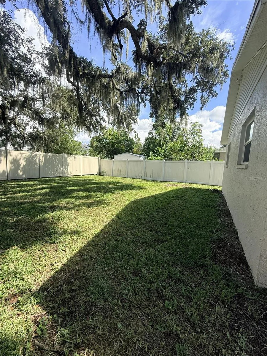 1013 6TH STREET E Bradenton, FL 34208