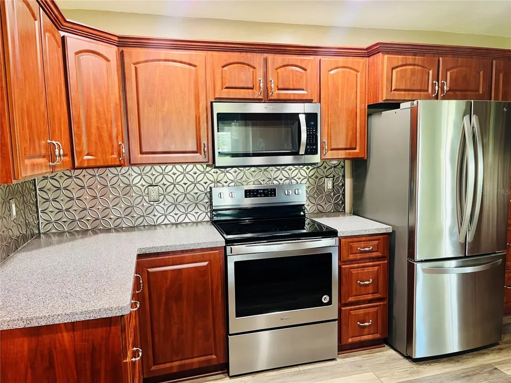 9677 41ST STREET Pinellas Park, FL 33782