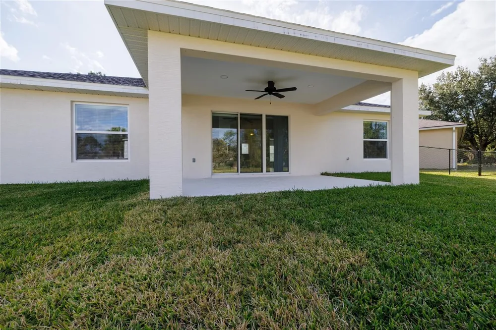 40 BUTTERNUT DRIVE Palm Coast, FL 32137