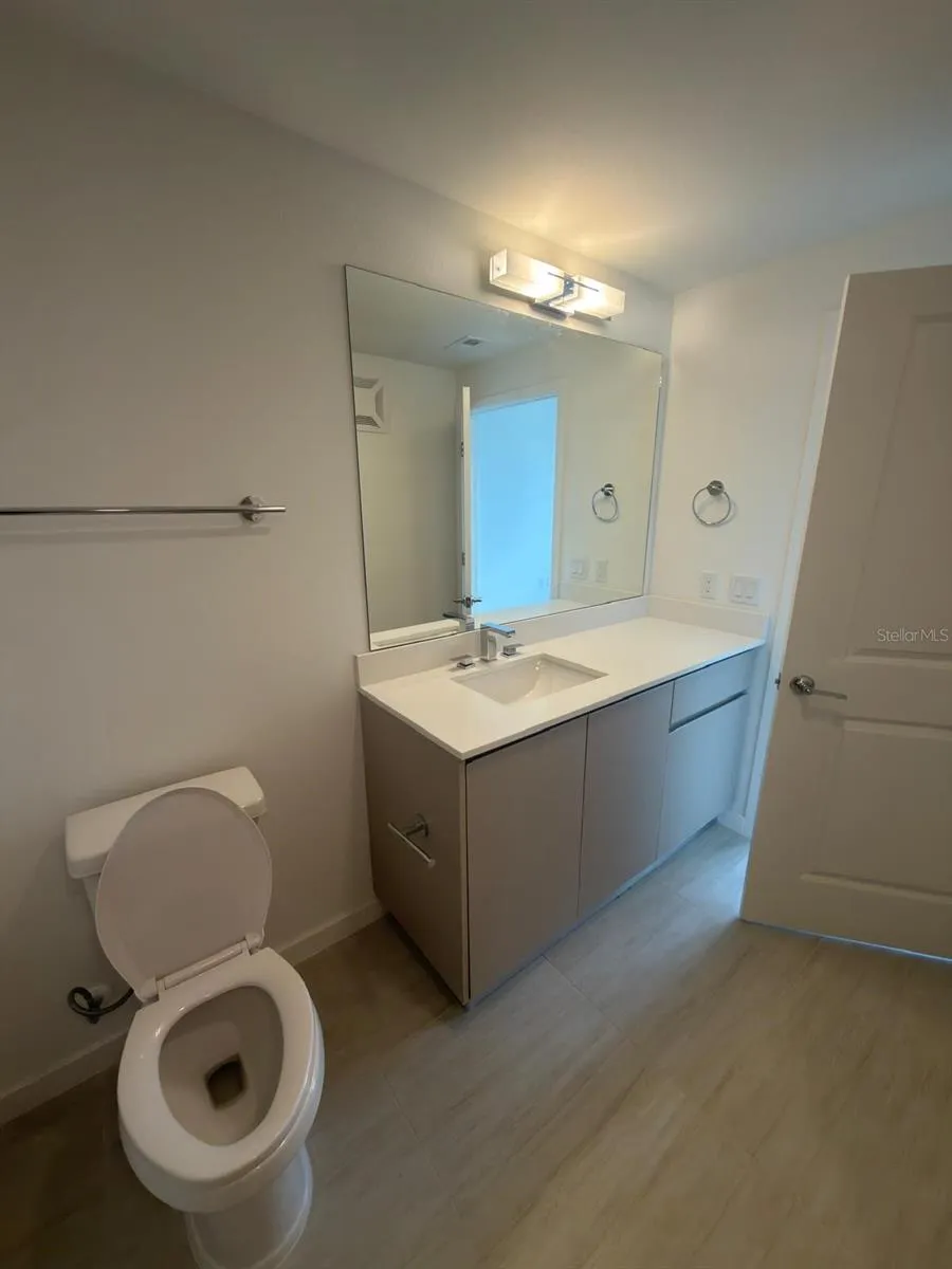 5563 MILLENIA PARK BOULEVARD #323 Orlando, FL 32839