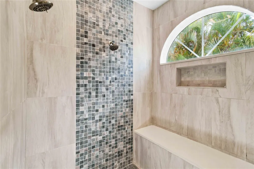 5544 DINAH LANE Sarasota, FL 34231