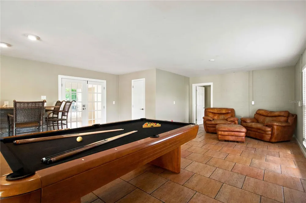 5544 DINAH LANE Sarasota, FL 34231