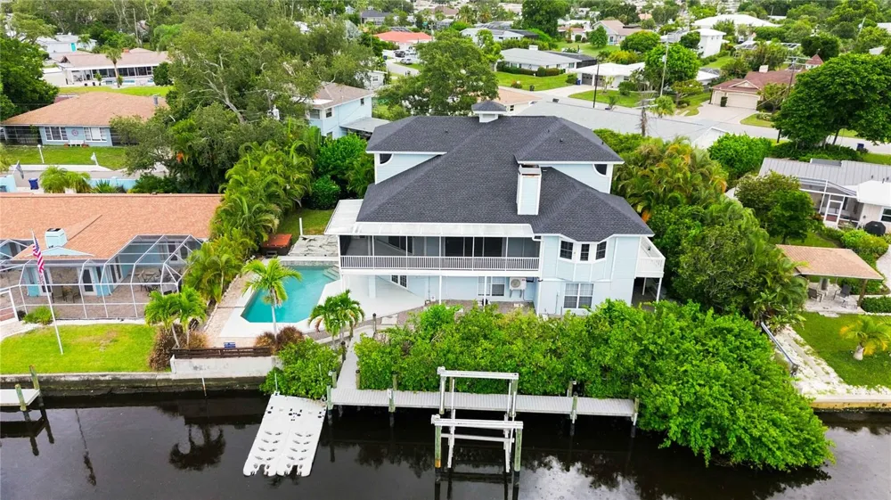 5544 DINAH LANE Sarasota, FL 34231