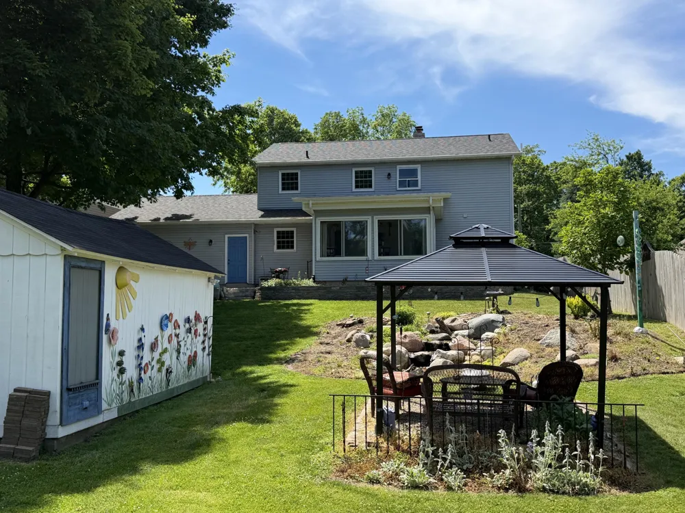 334 Grand Street Marshall City, MI 49068