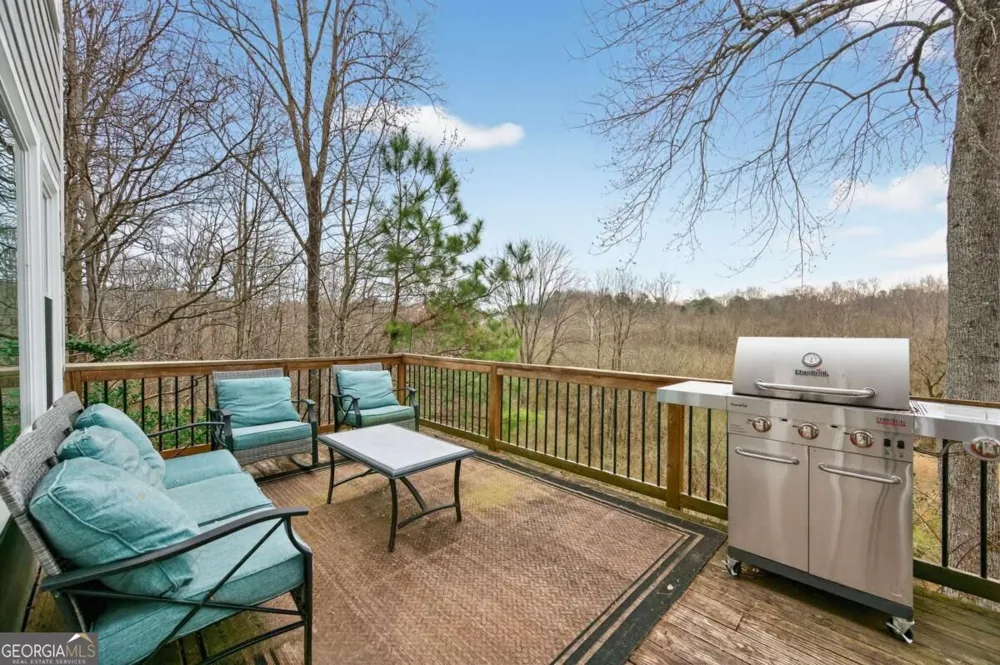 2281 Barrett DR Cumming, GA 30040