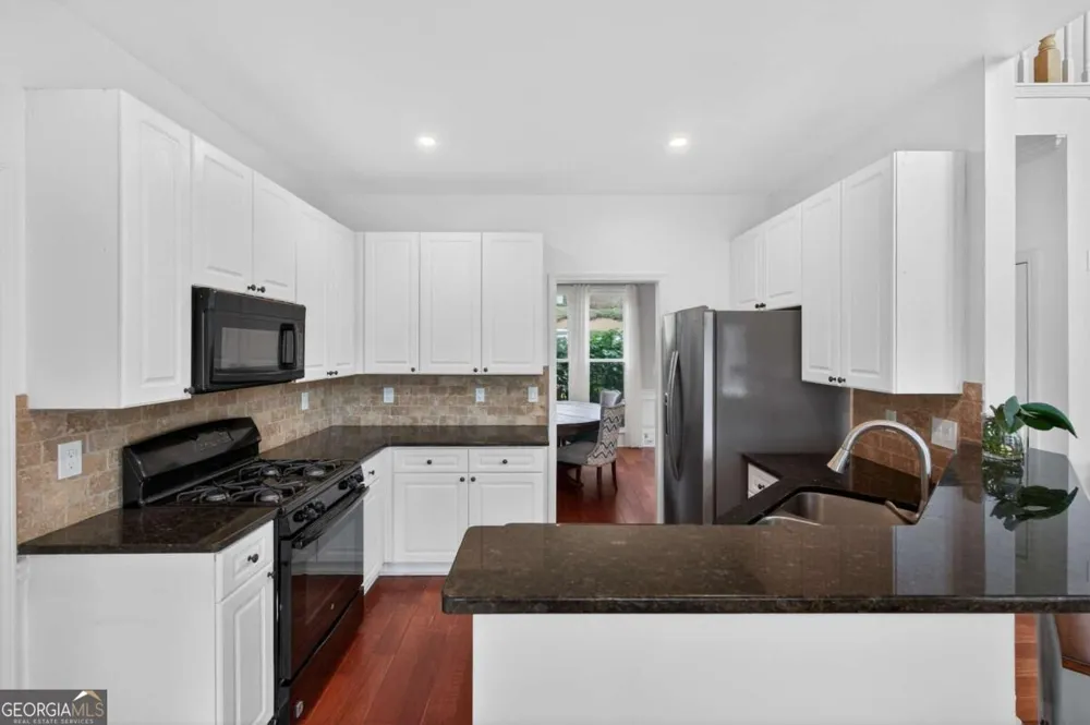 2281 Barrett DR Cumming, GA 30040
