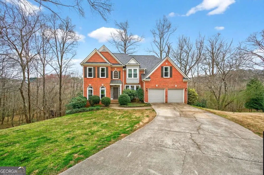 2281 Barrett DR Cumming, GA 30040
