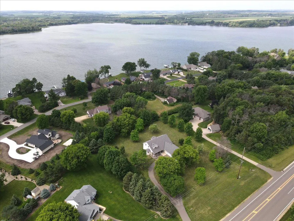 6592 295th Street E Cannon Falls, MN 55009