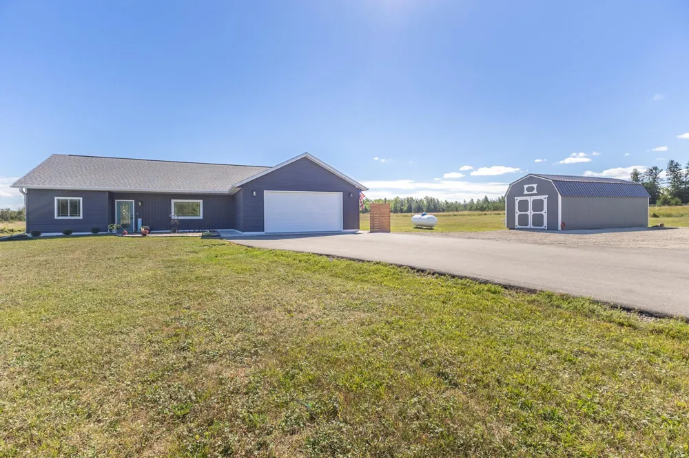 3190 Carr Lake Road SW Bemidji, MN 56601