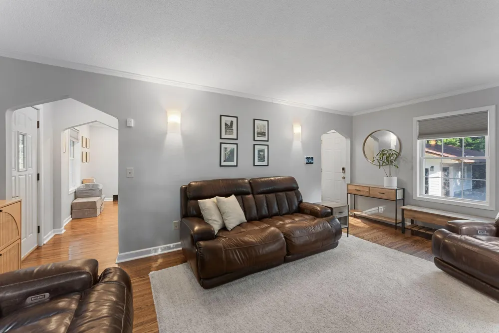 2757 Sherwood Road Mounds View, MN 55112