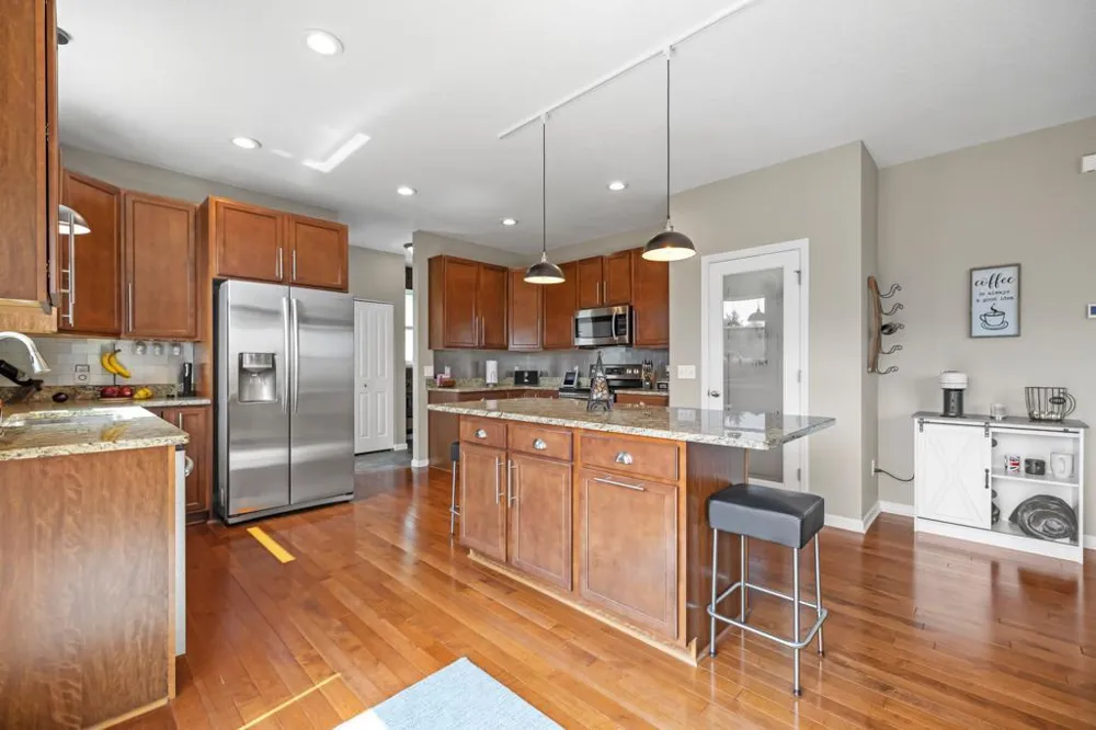 4848 Bulrush Boulevard Shakopee, MN 55379
