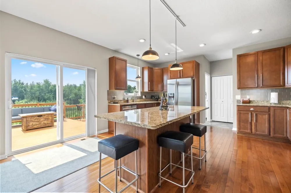 4848 Bulrush Boulevard Shakopee, MN 55379