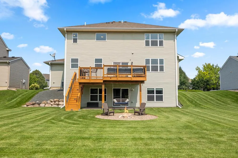 4848 Bulrush Boulevard Shakopee, MN 55379