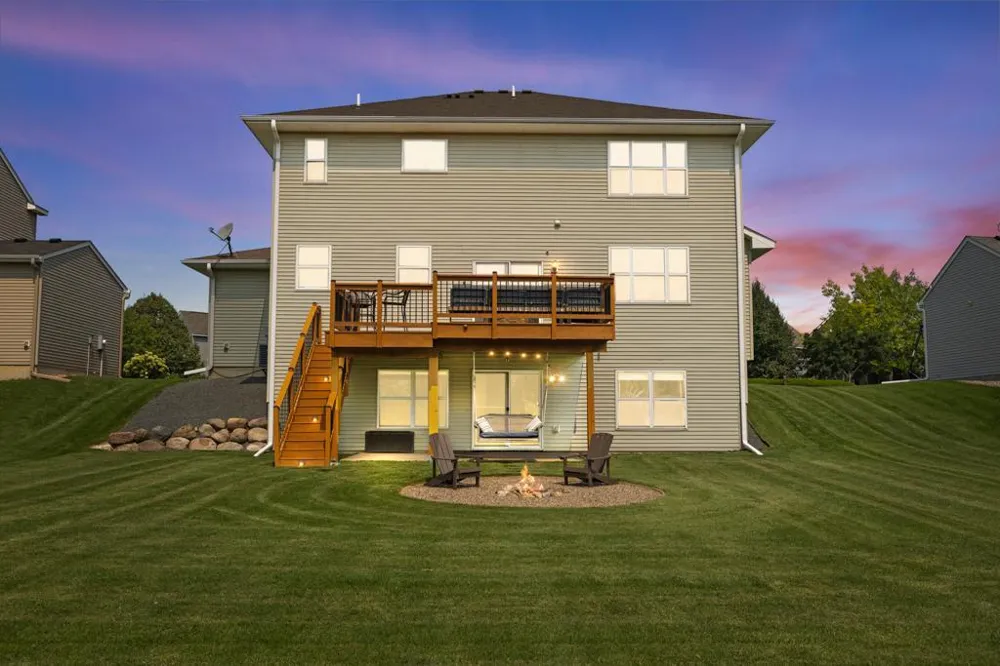 4848 Bulrush Boulevard Shakopee, MN 55379