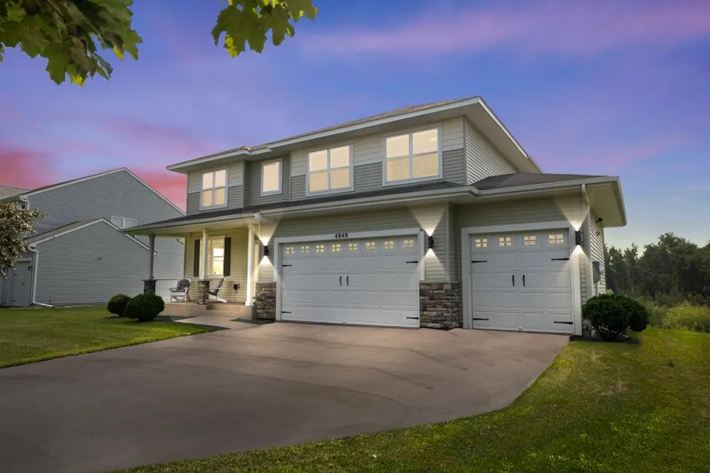 4848 Bulrush Boulevard Shakopee, MN 55379