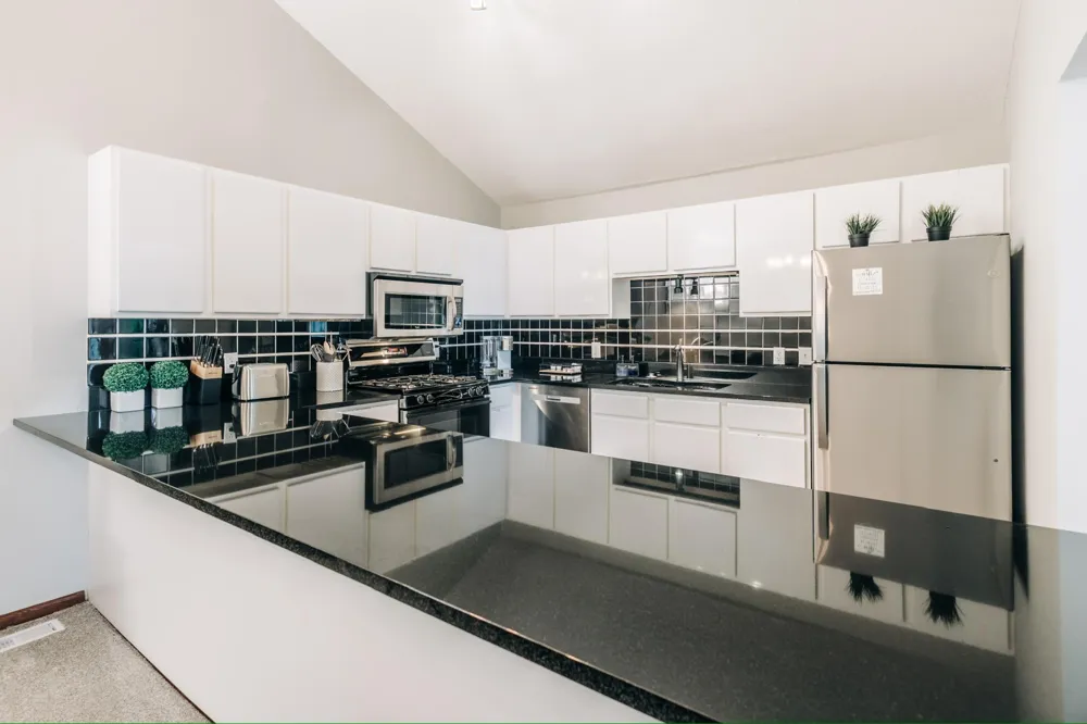 18701 Clear View Drive Minnetonka, MN 55345