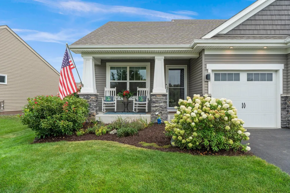 13732 Apollo Way Rosemount, MN 55068