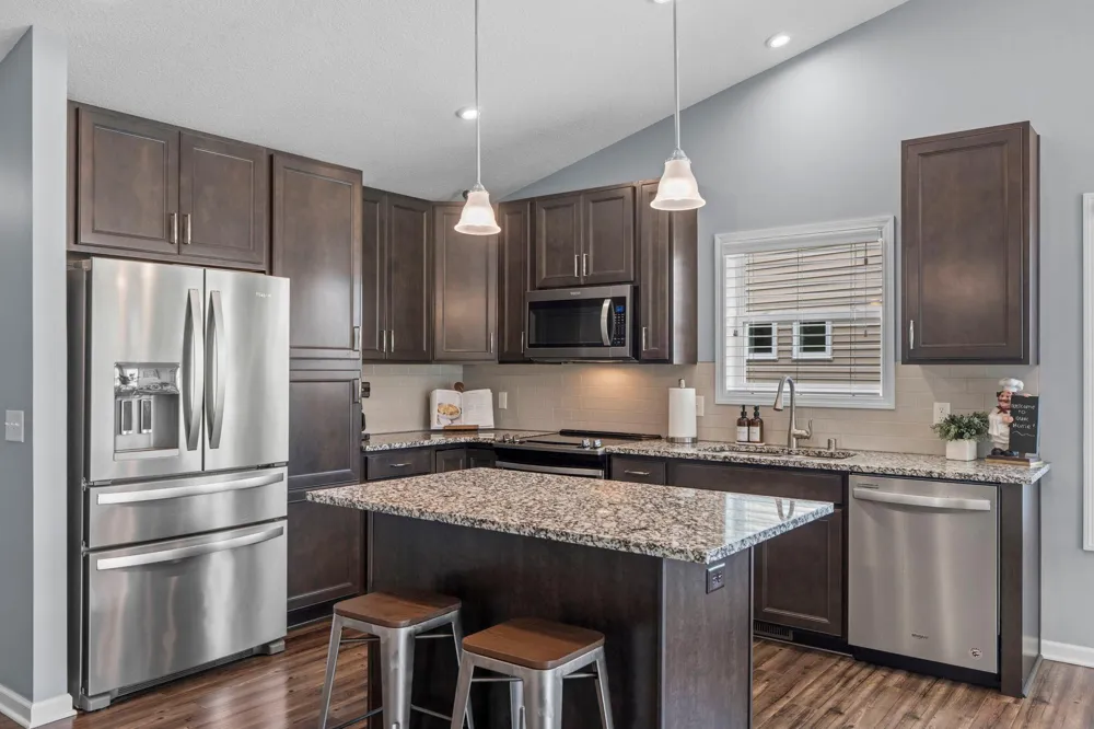 13732 Apollo Way Rosemount, MN 55068
