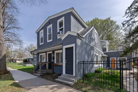 3547 Main Street NE