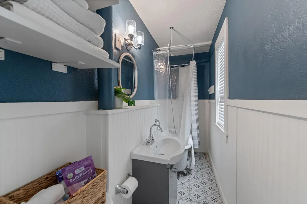 3547 Main Street NE Minneapolis, MN 55418
