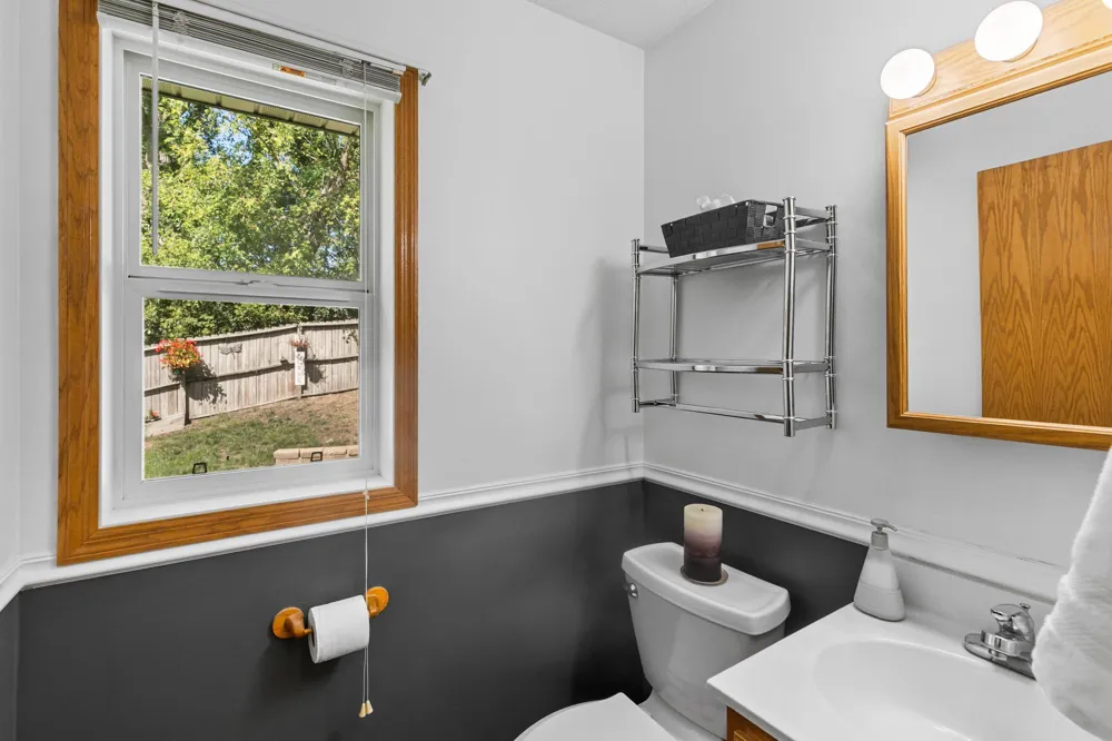379 Wheelock Parkway E Saint Paul, MN 55130