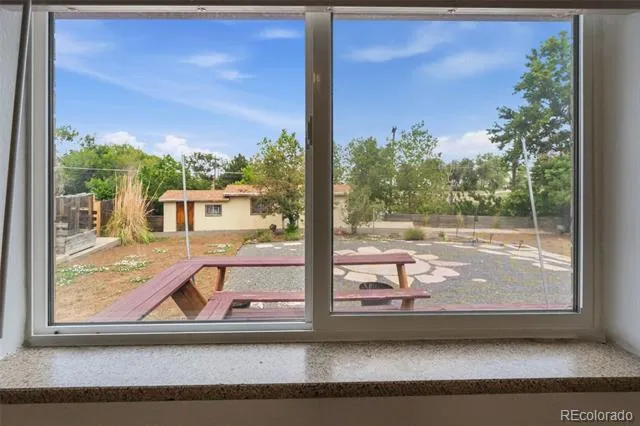 6978 Kidder Drive Denver, CO 80221