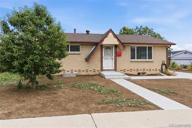 6978 Kidder Drive Denver, CO 80221
