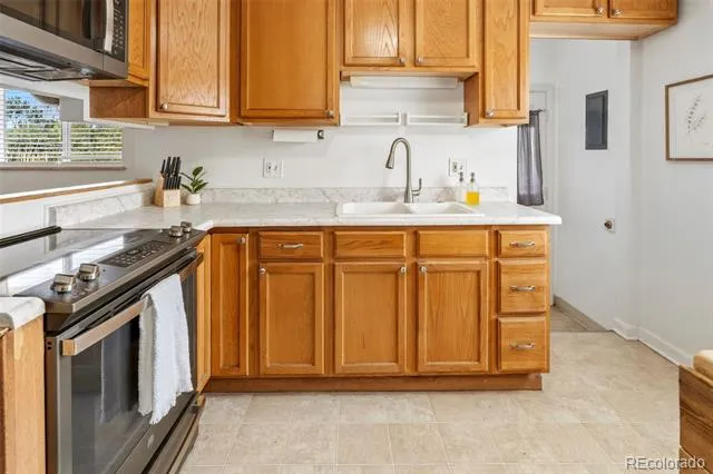 6978 Kidder Drive Denver, CO 80221