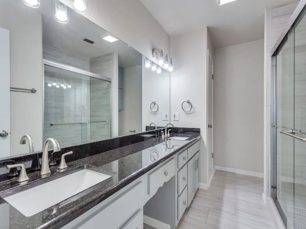 2946 Canyon Drive Grapevine, TX 76051