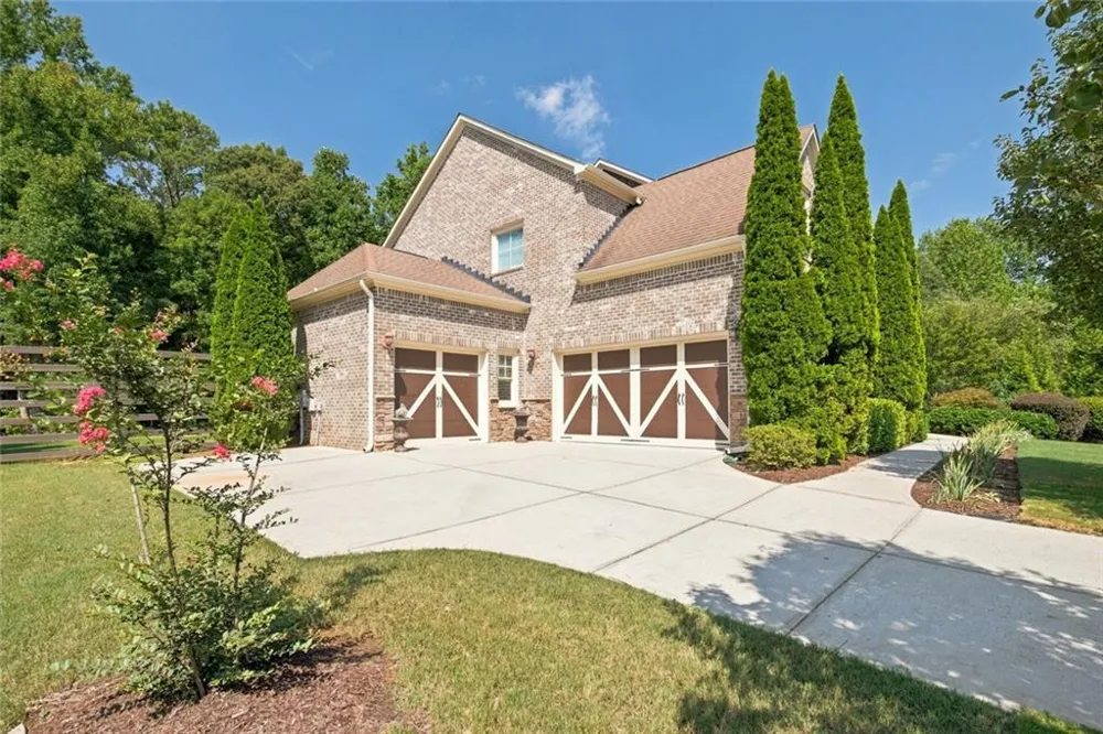360 Dewpoint Lane Johns Creek, GA 30022