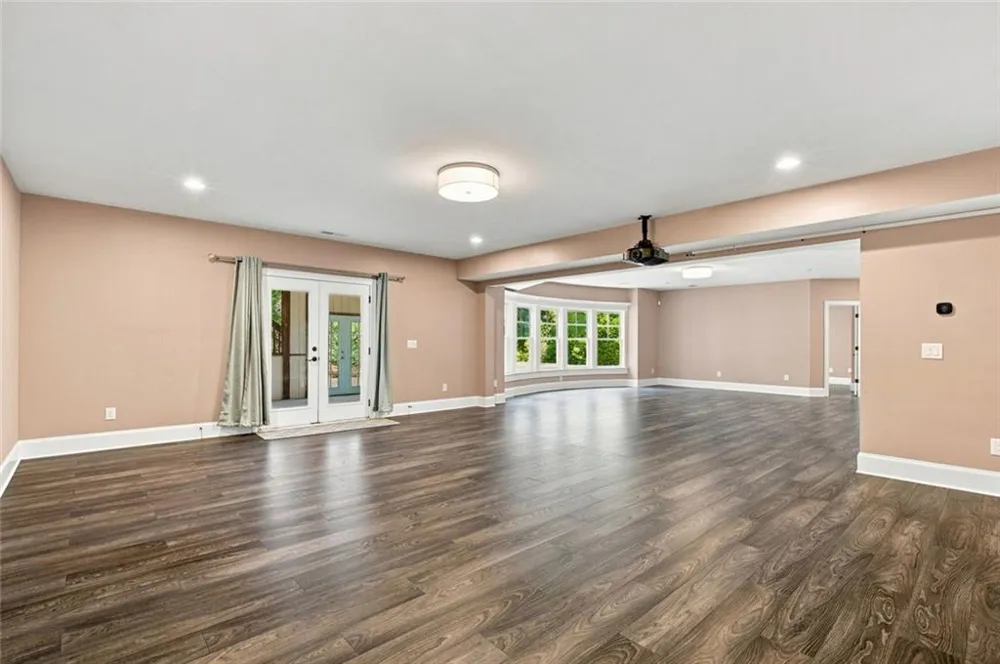 360 Dewpoint Lane Johns Creek, GA 30022