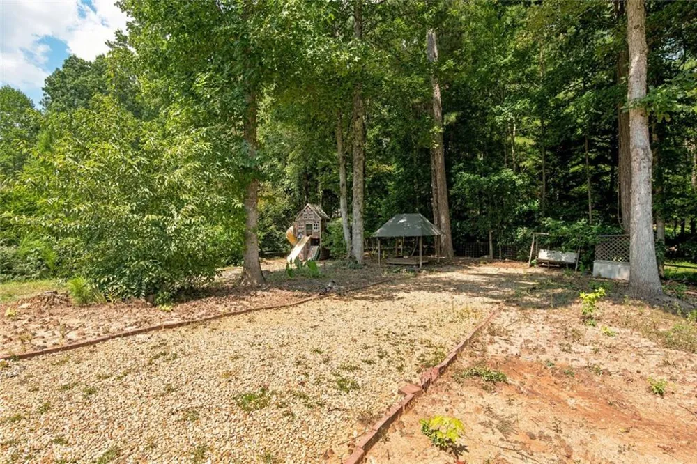360 Dewpoint Lane Johns Creek, GA 30022