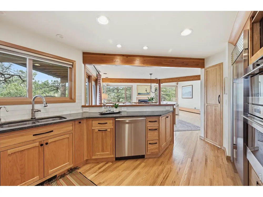 3367 Sunshine Canyon Drive Boulder, CO 80302