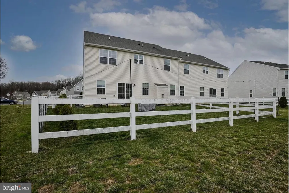 219 FELIX DRIVE Newark, DE 19713