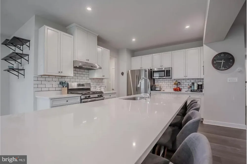 219 FELIX DRIVE Newark, DE 19713