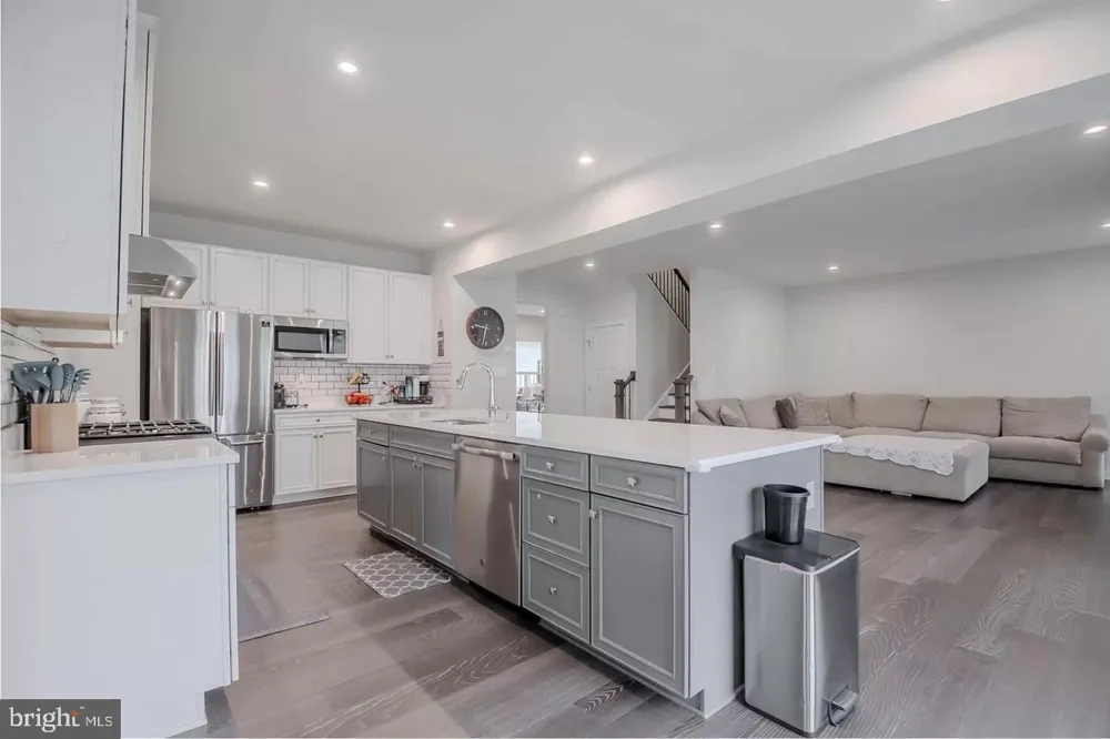 219 FELIX DRIVE Newark, DE 19713