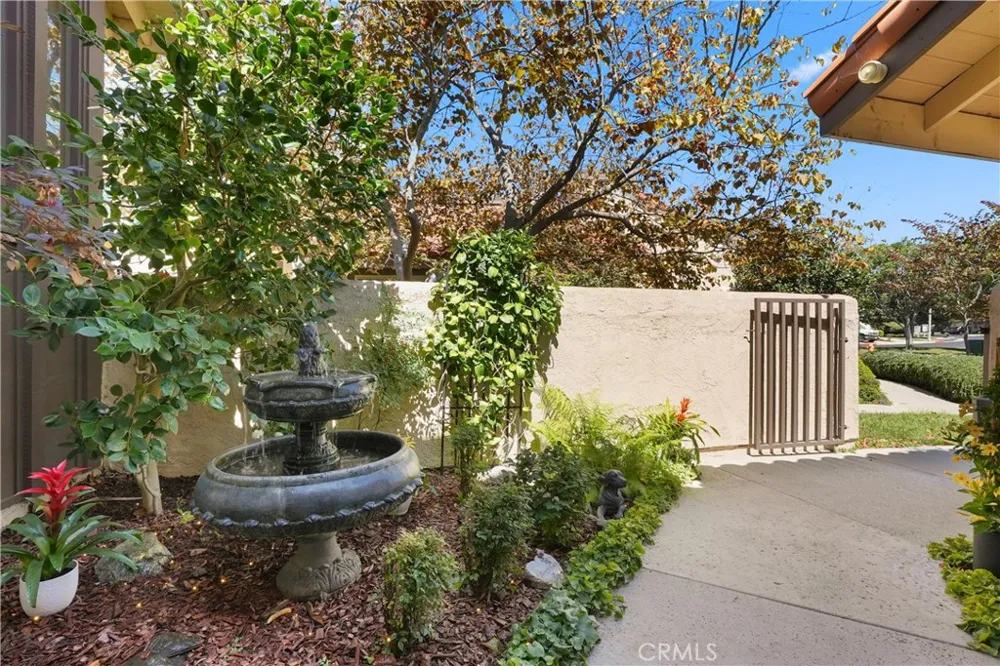 8272 Roma Drive #35 Huntington Beach, CA 92646