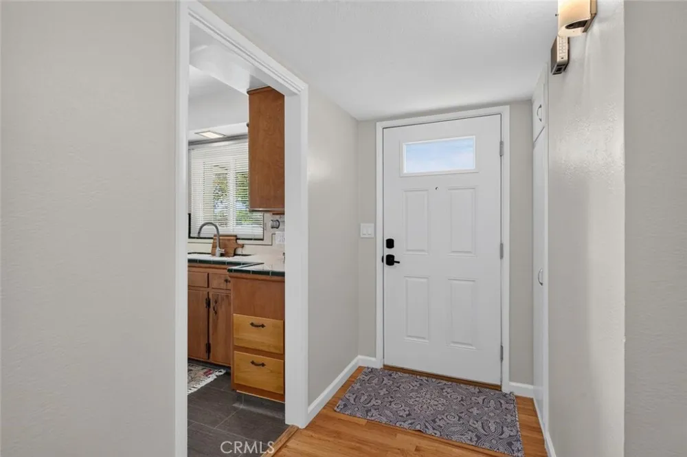 75 W Sierra Clovis, CA 93612