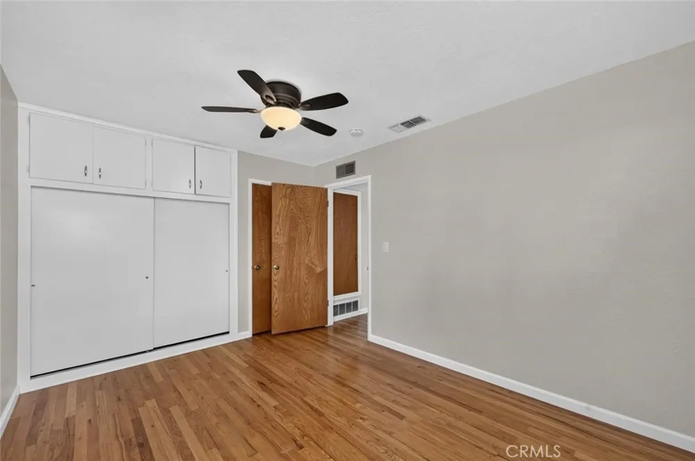 75 W Sierra Clovis, CA 93612