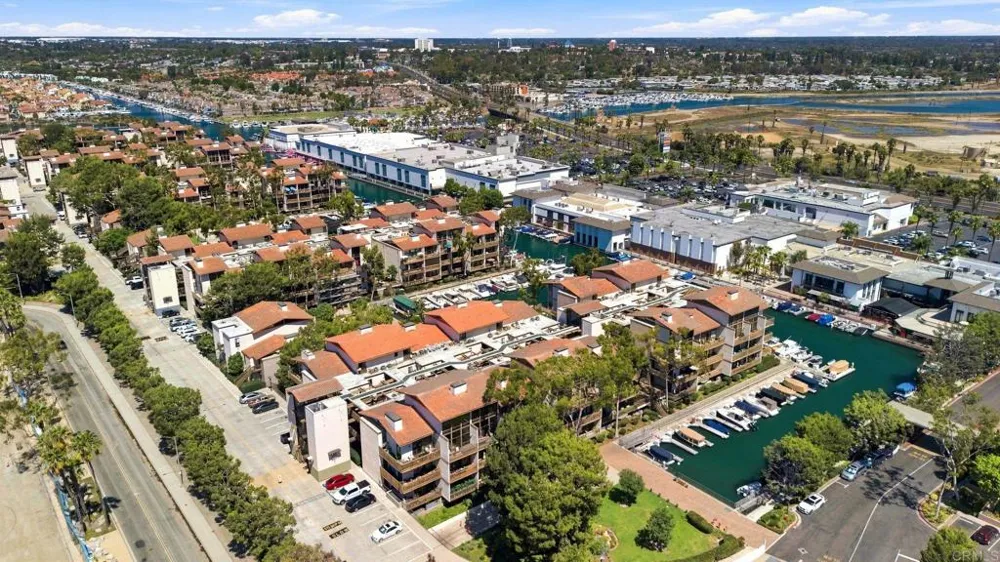 9126 Marina Pacifica Drive Long Beach, CA 90803