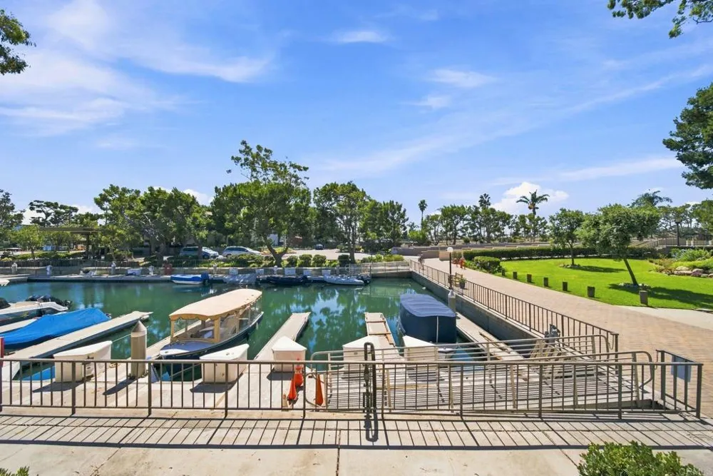 9126 Marina Pacifica Drive Long Beach, CA 90803
