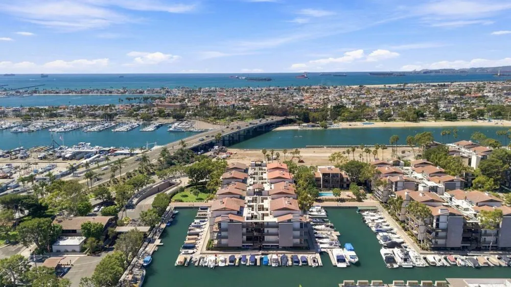 9126 Marina Pacifica Drive Long Beach, CA 90803
