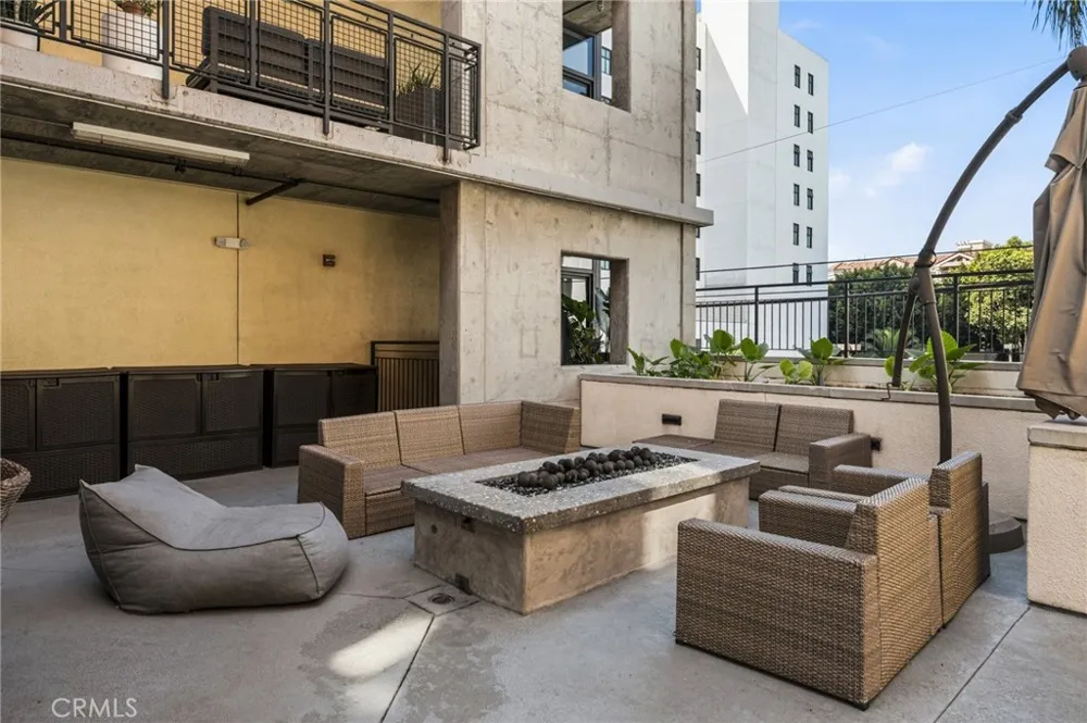 835 Locust #524 Long Beach, CA 90813