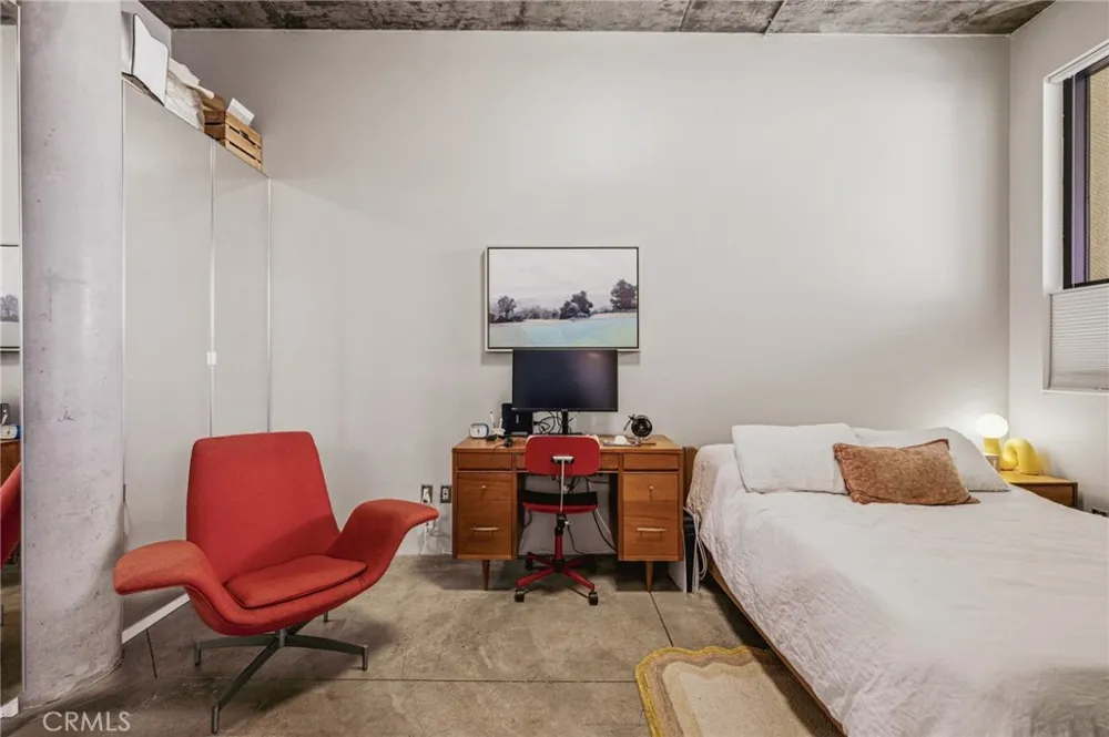 835 Locust #524 Long Beach, CA 90813